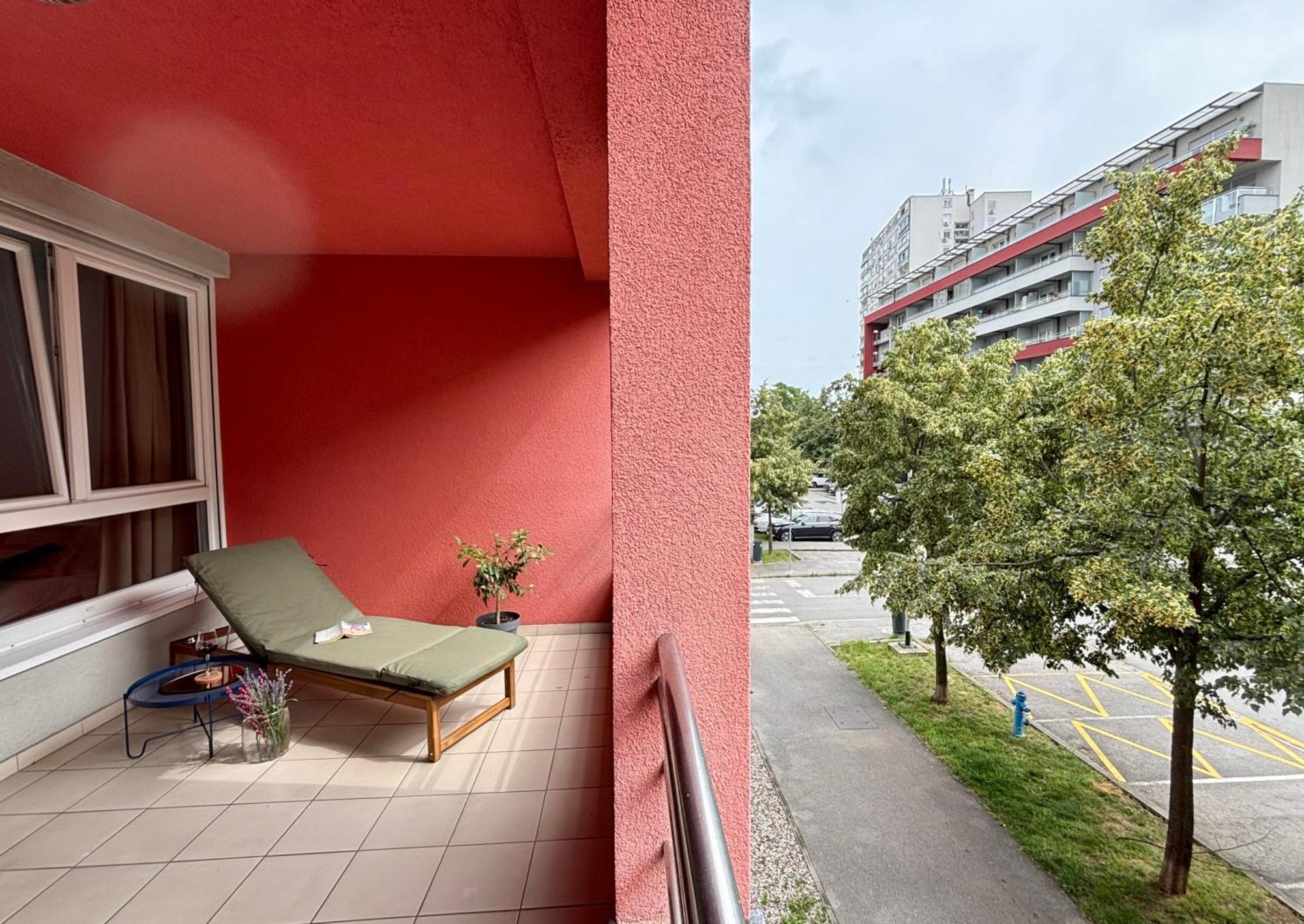 Terrace Bliss Apartment With Free Garage Zágráb Kültér fotó